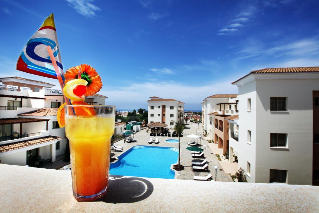 Oracle Exclusive Resort Paphos Eksteriør billede