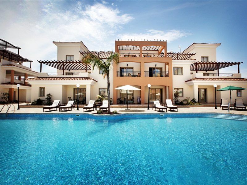 Oracle Exclusive Resort Paphos Eksteriør billede