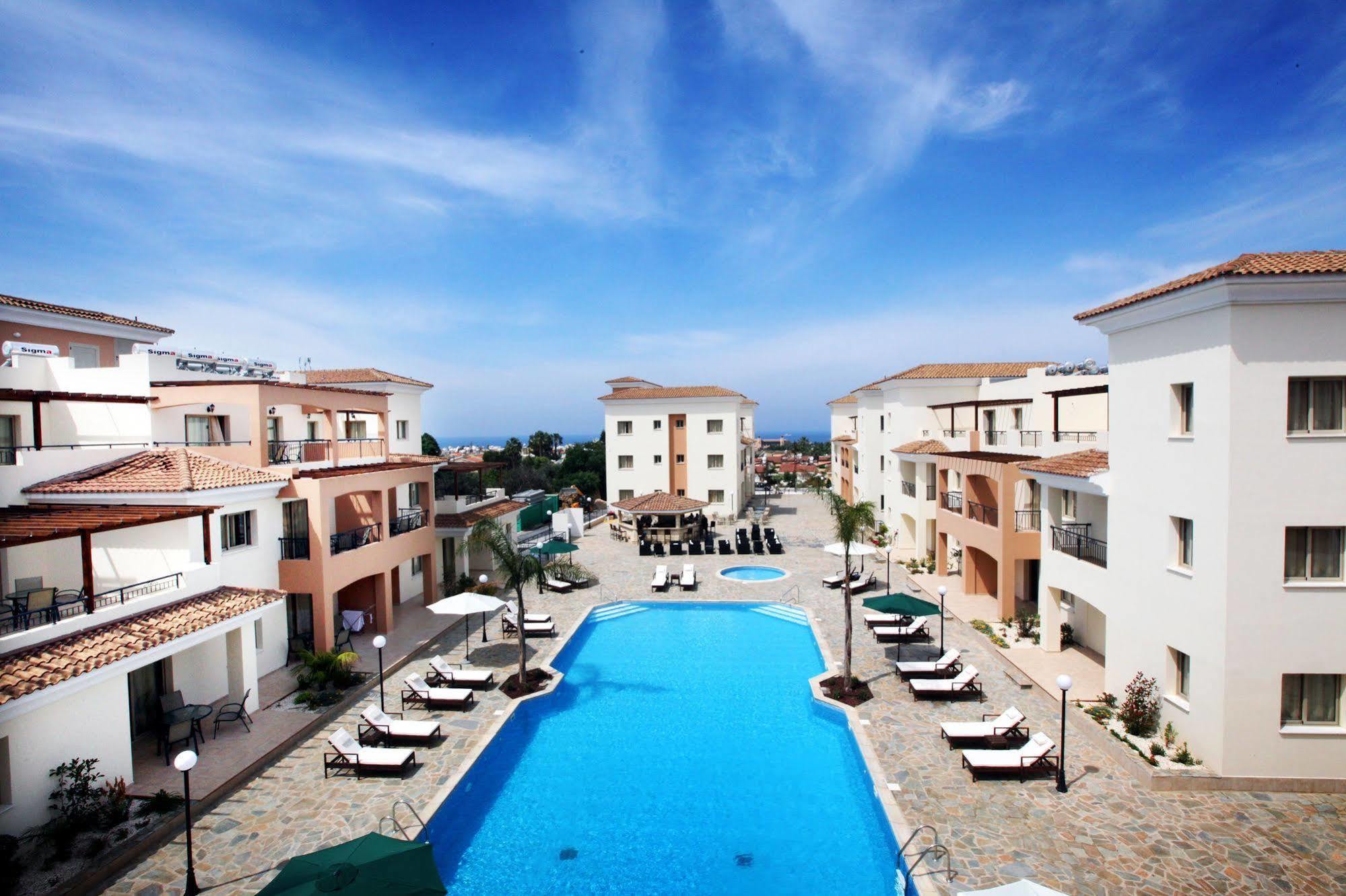Oracle Exclusive Resort Paphos Eksteriør billede