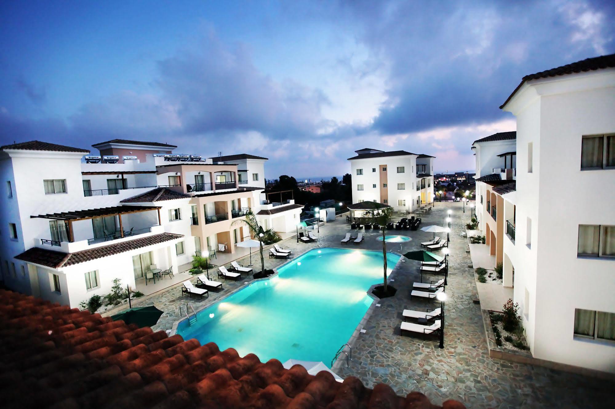 Oracle Exclusive Resort Paphos Eksteriør billede