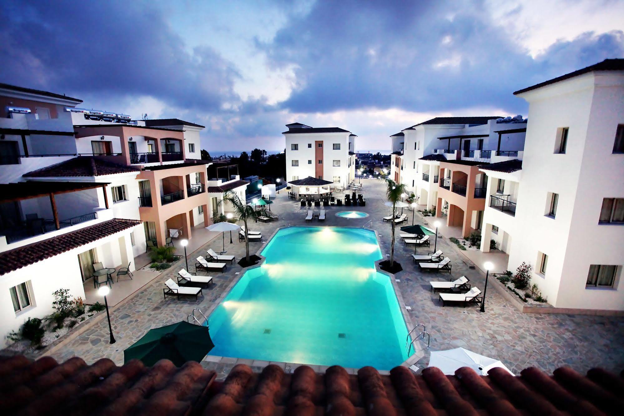 Oracle Exclusive Resort Paphos Eksteriør billede